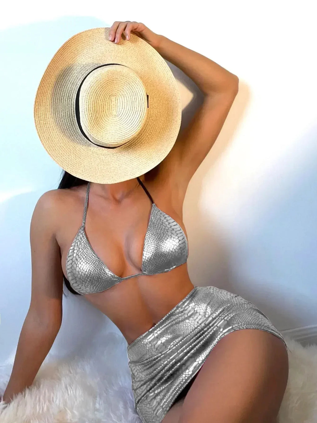 European and American swimsuits bikini women shiny sexy neck halter swimsuit